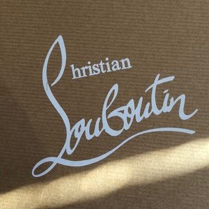 FAKE Christian Louboutin Scalloped